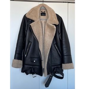 Sherpa jacket Stradivarius L size